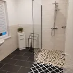 Lange Apartment *