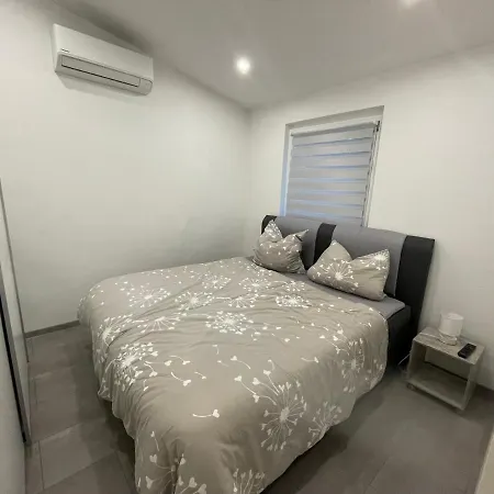 Lange 아파트 슈빌록제